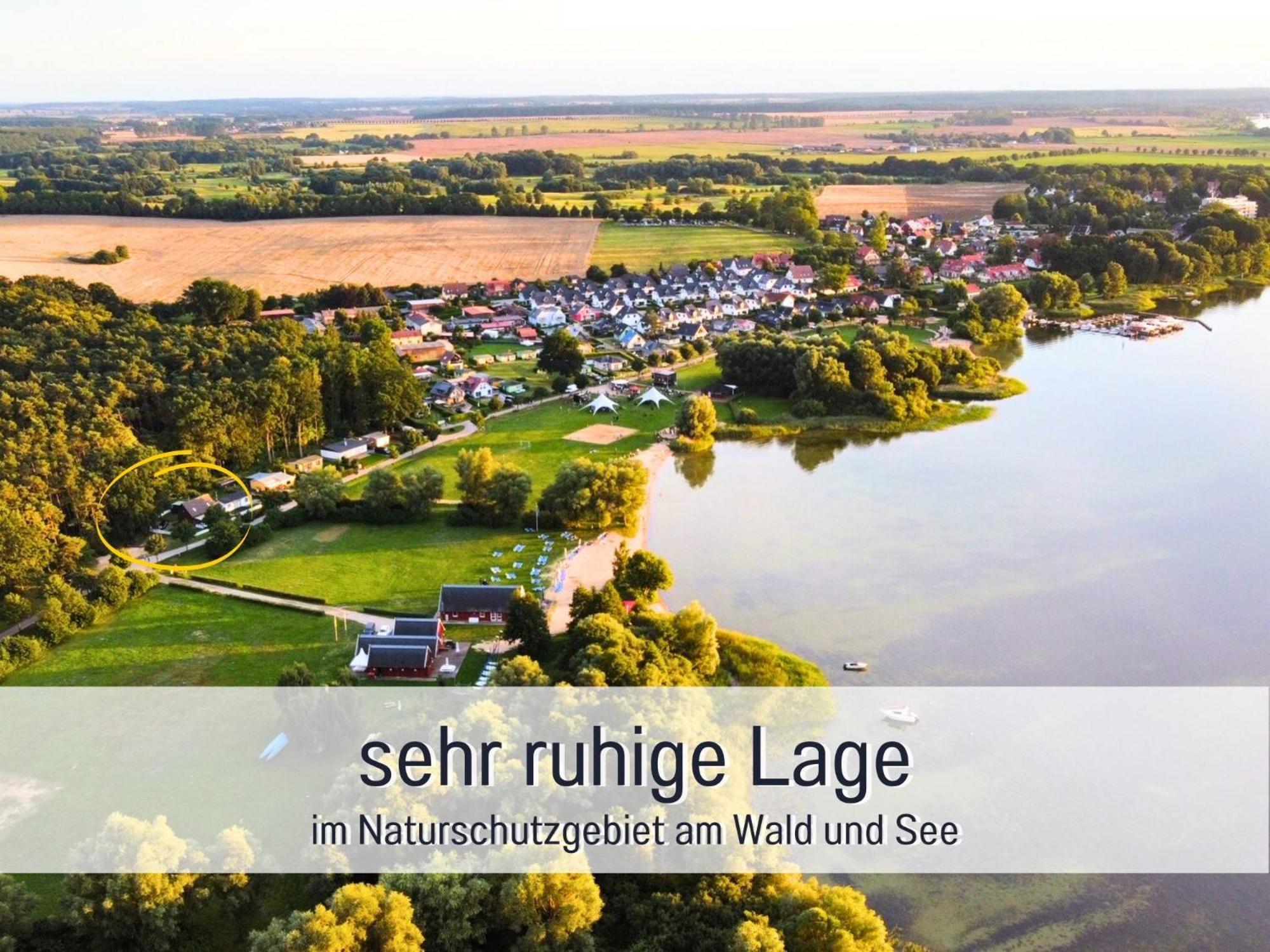 Strandhaus Mathea - Ruhige Lage Direkt Am Fleesensee - Parkplatz, Kamin, Sauna - Familienfreundlich Unter Göhren Exterior foto